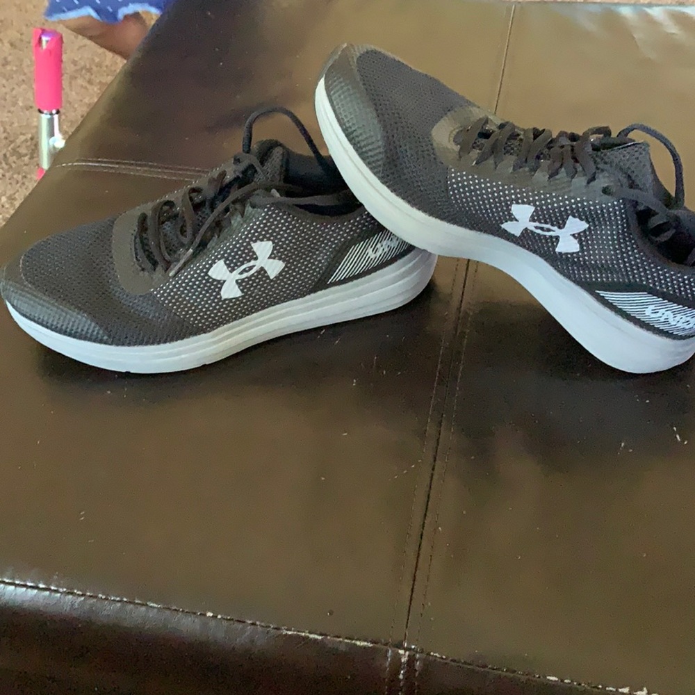 Under amour sneakers
